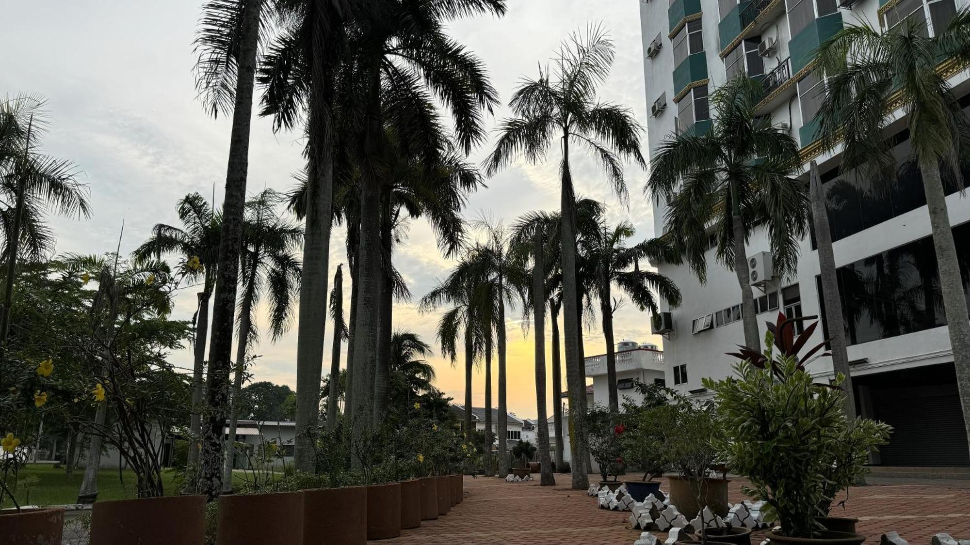 Hotel Green Park Temerloh Esterno foto